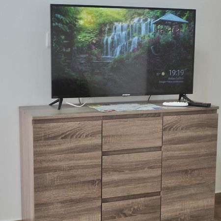 Apartamento Cruz Roja A Севиля Екстериор снимка